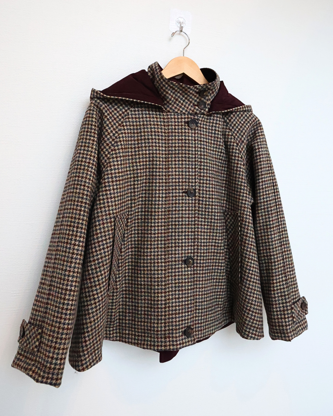 Plaid Cropped Hooded Spring Coat — Neutral Plaid