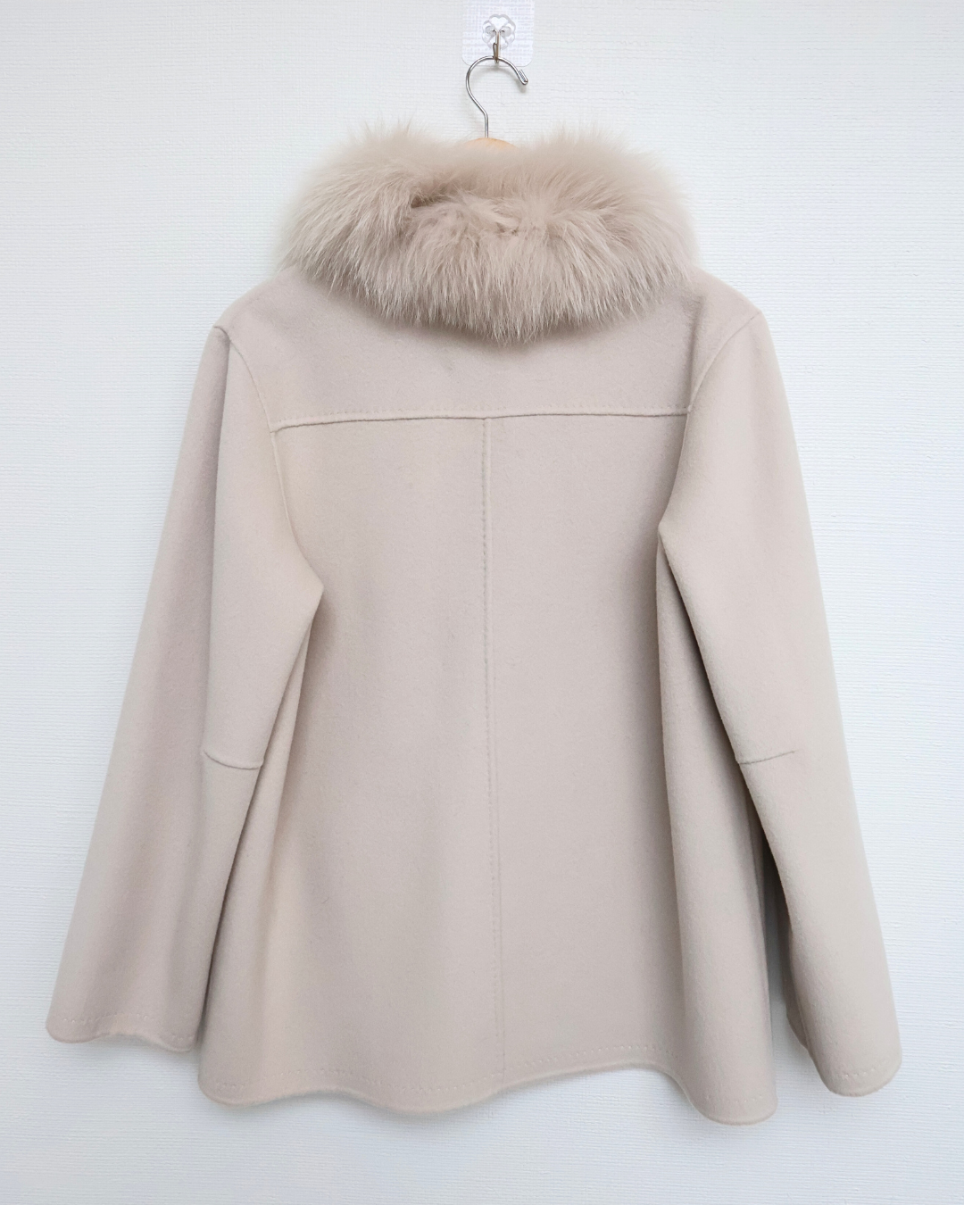 Cream Wool-Cashmere Shirt Jacket with Fur Collar