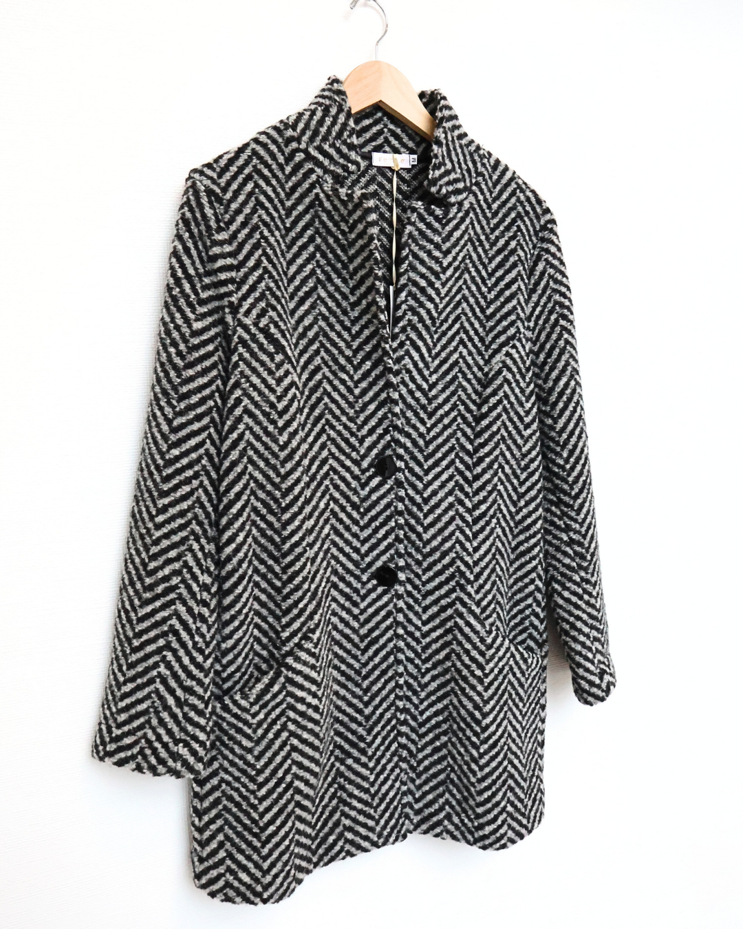 Herringbone Knit Cardgian — Black & Grey