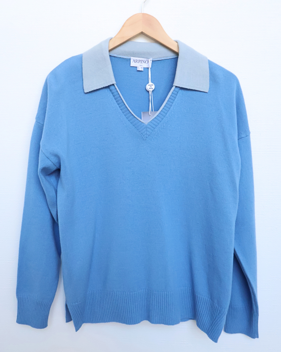 Duotone Collar V-Neck Knit Sweater